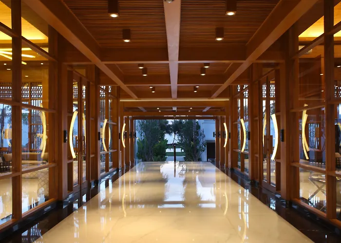 The Samaya Bali Resort Seminyak (Bali)